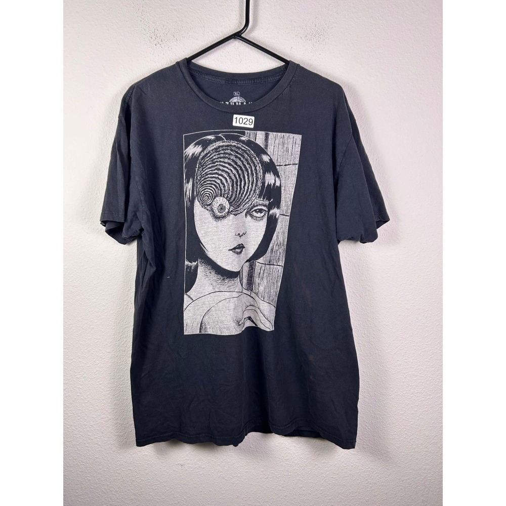 Junji Ito Uzumaki Azami Graphic T-Shirt Mens XL Black Horror Manga Anime Tee